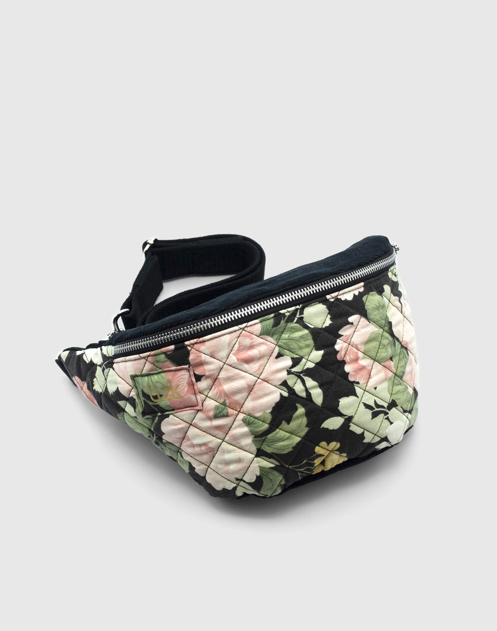 Rembourrage de fleurs pour sac banane