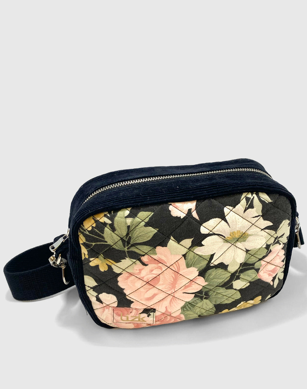 Sac à bandoulière rembourré de fleurs