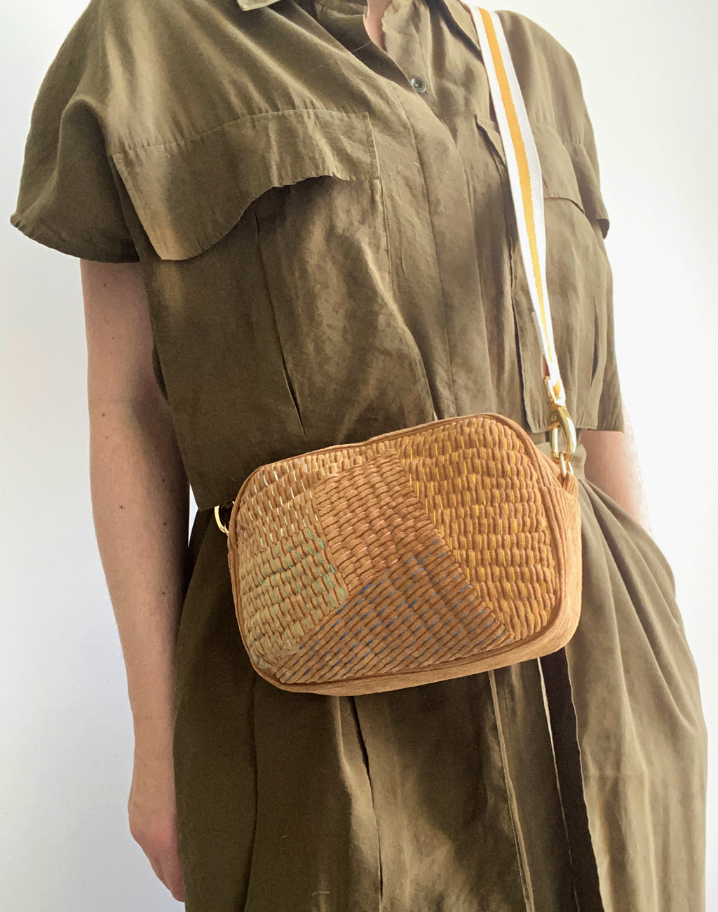 Corduroy Colorstich Shoulder-Bag